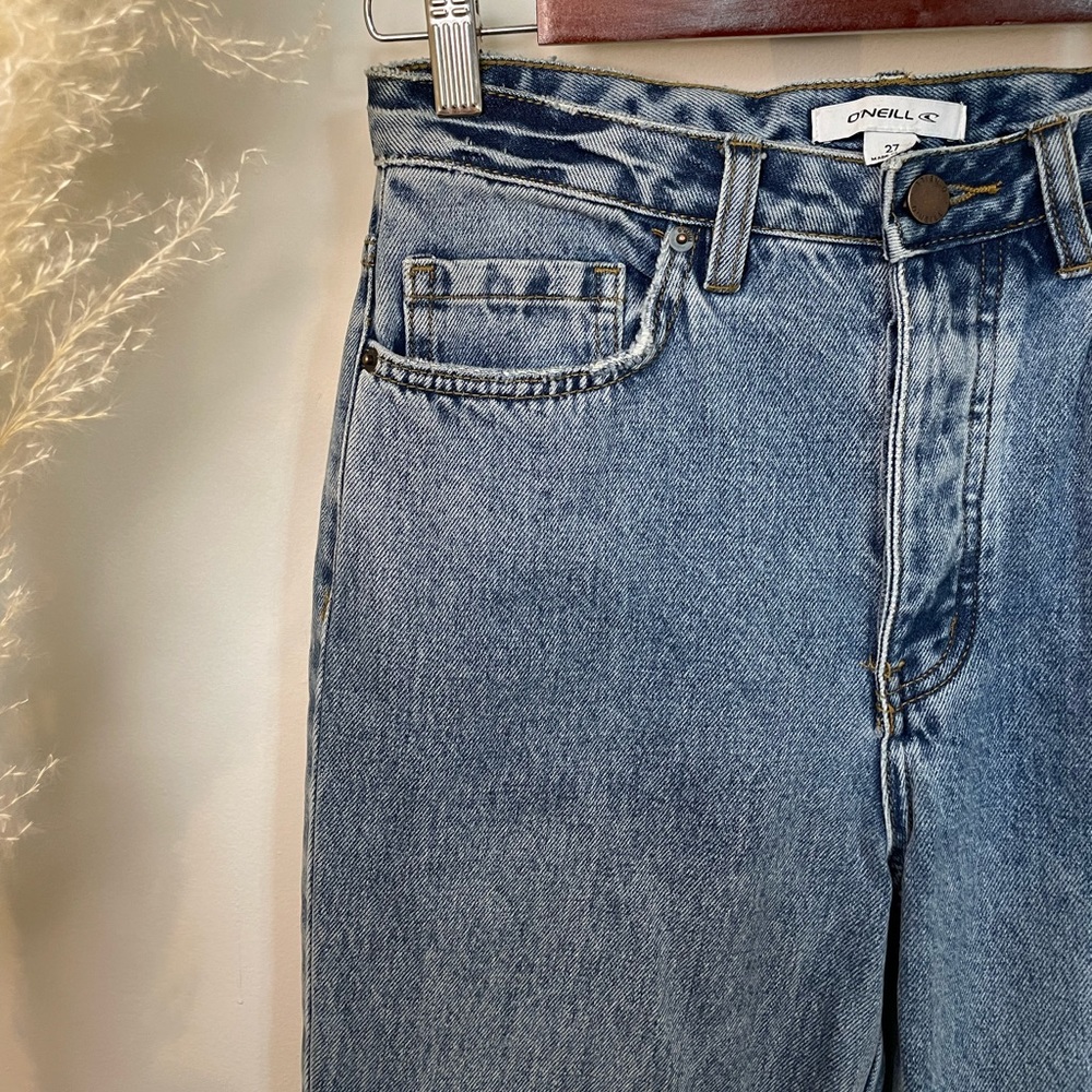 O’Neill Benatar Straight Leg Denim, Size 27, barely worn